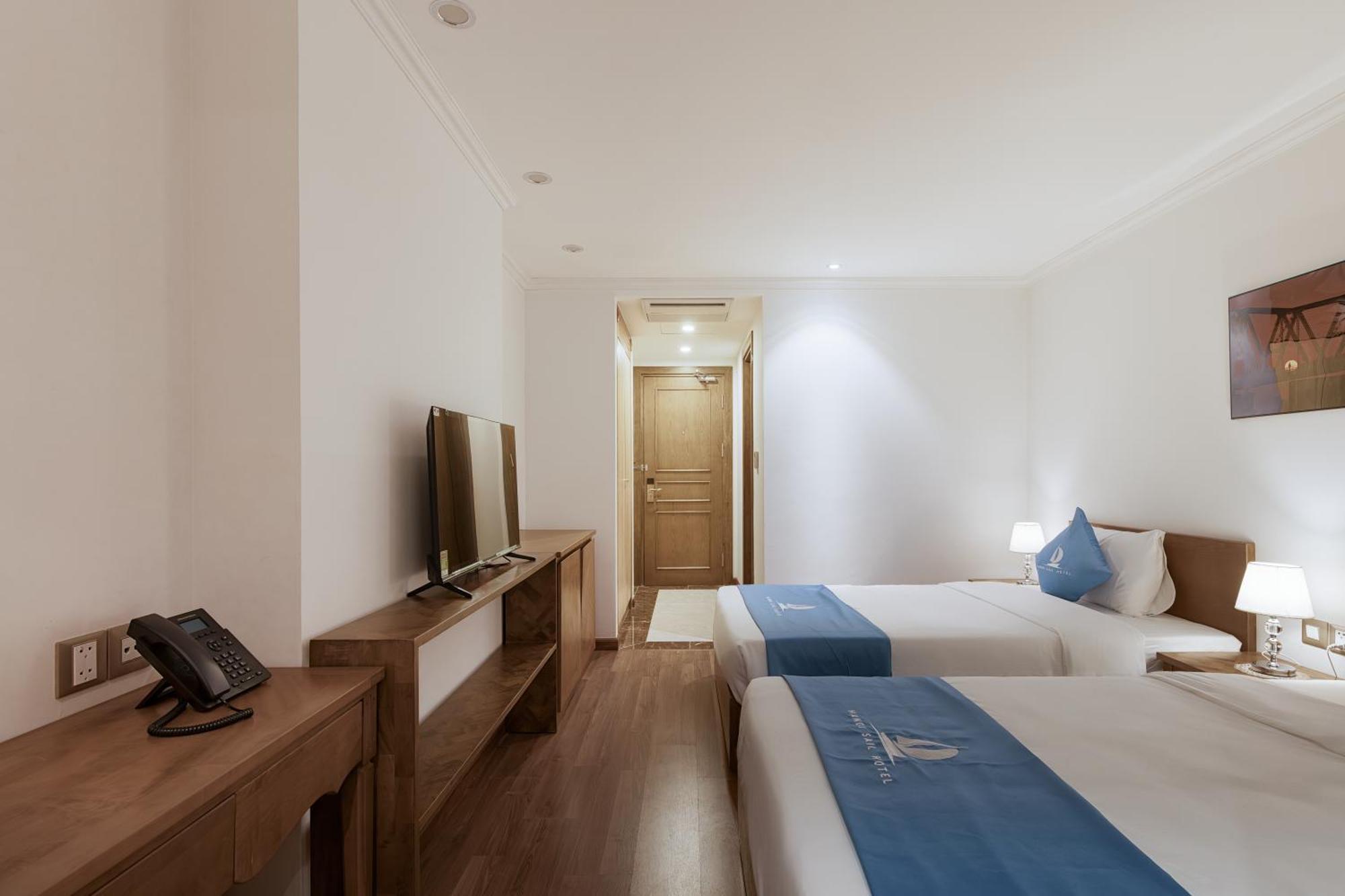 Hotel Sail
