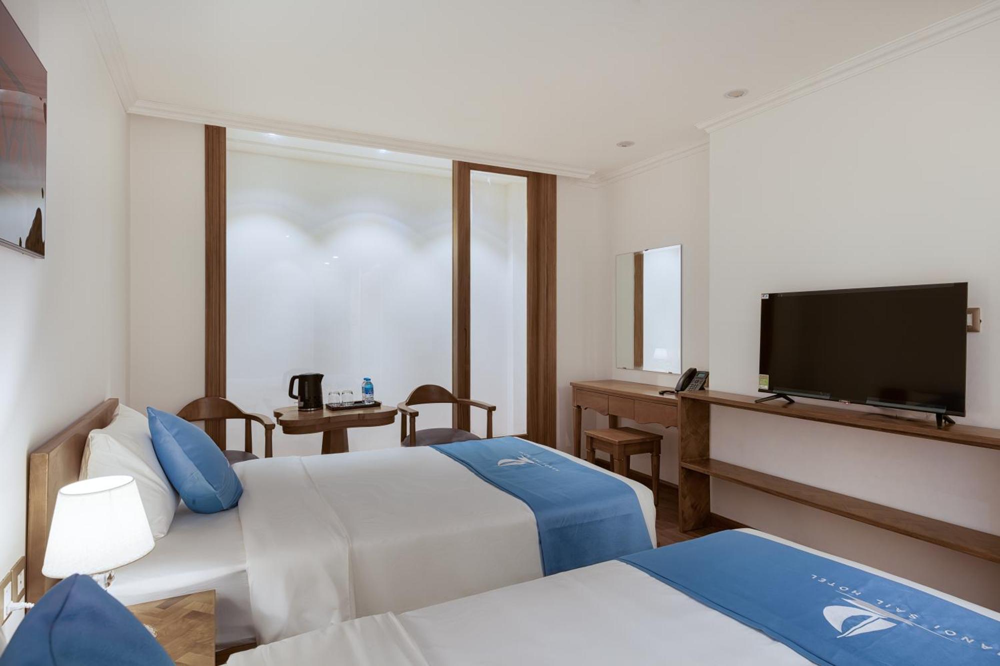 Sail Hotel
